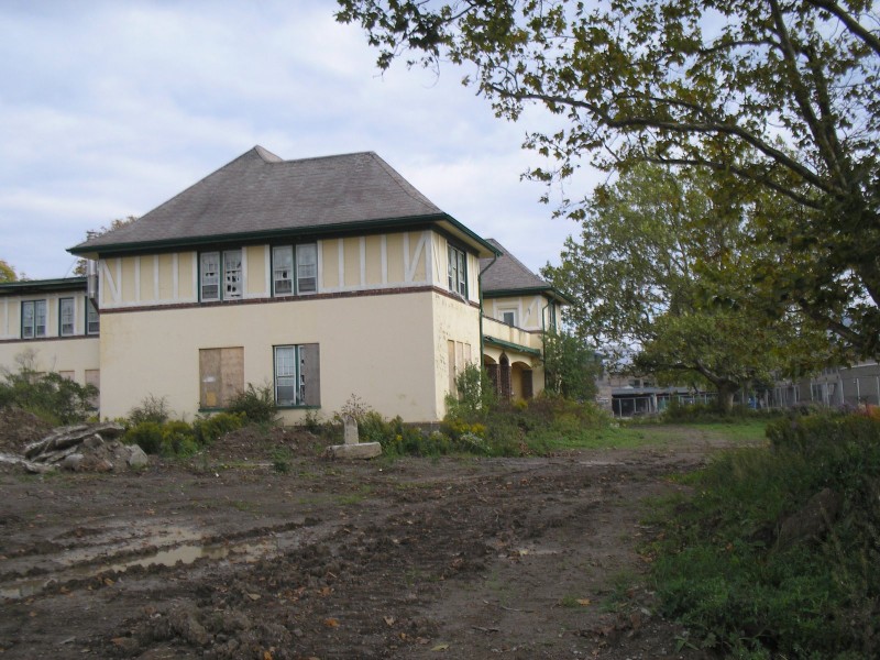 Old Whitby Psychiatric Facility Ontario Canada